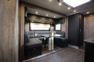 solid surface interieur in campers